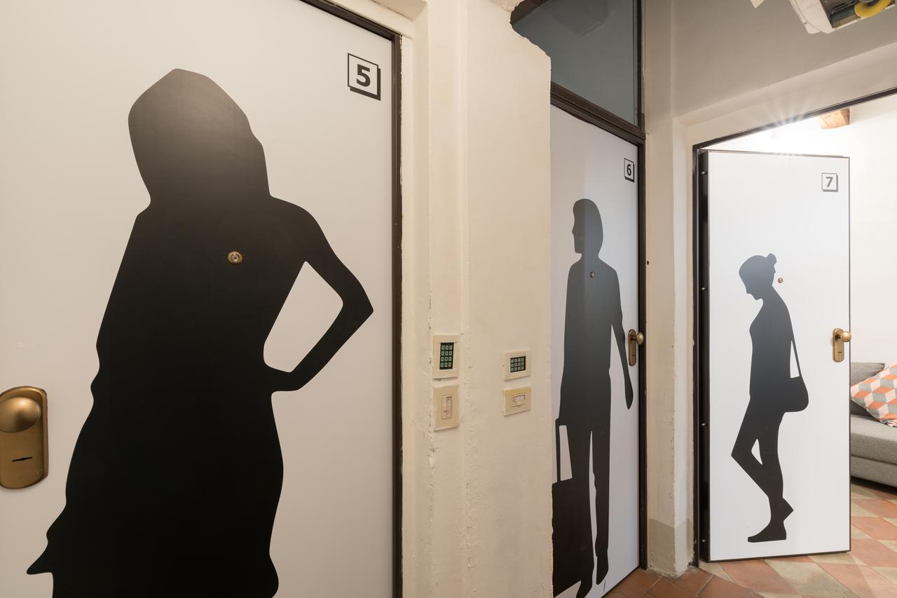 F7 - Santa Croce One Bedroom Flat For 2 Or 3 Guests Florence Buitenkant foto