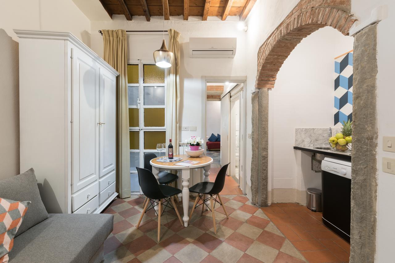 F7 - Santa Croce One Bedroom Flat For 2 Or 3 Guests Florence Buitenkant foto